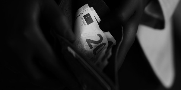 Delitos Económicos Alcoroches · Falsificación de Moneda / Billetes